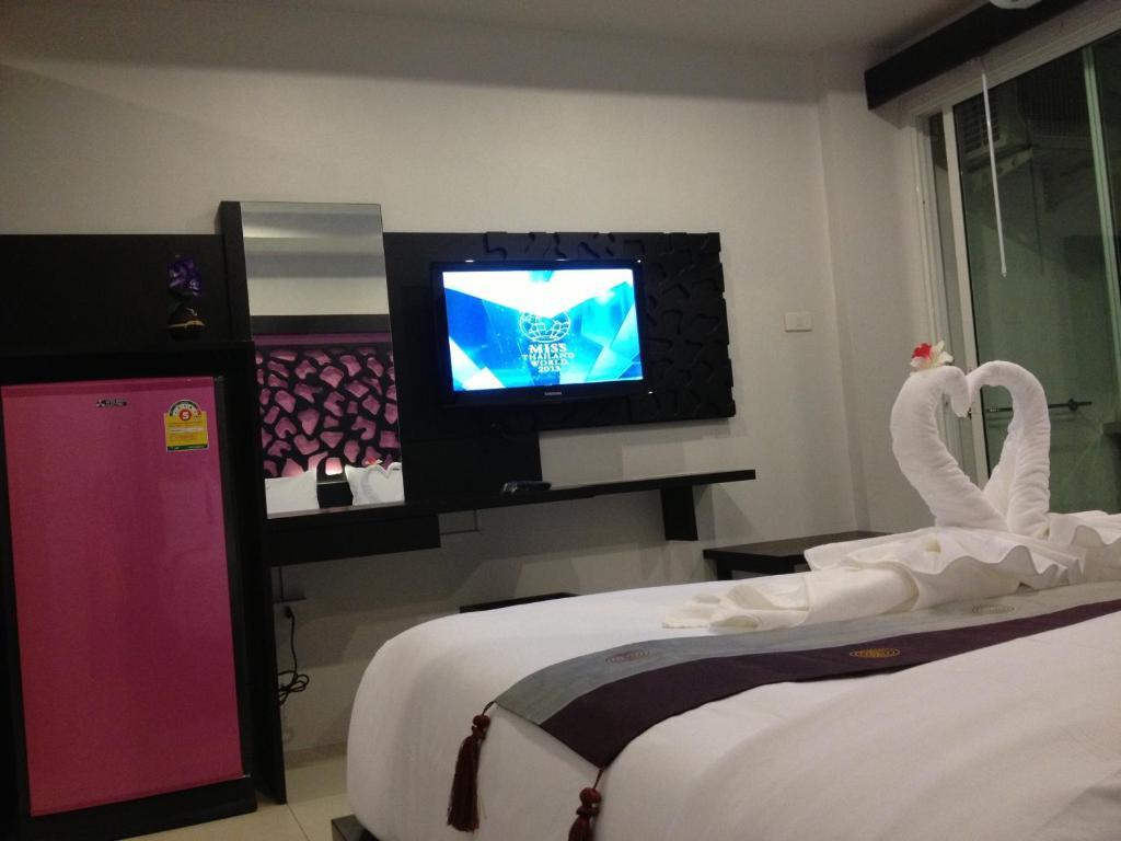The Silk Hill Hotel Patong Phòng bức ảnh