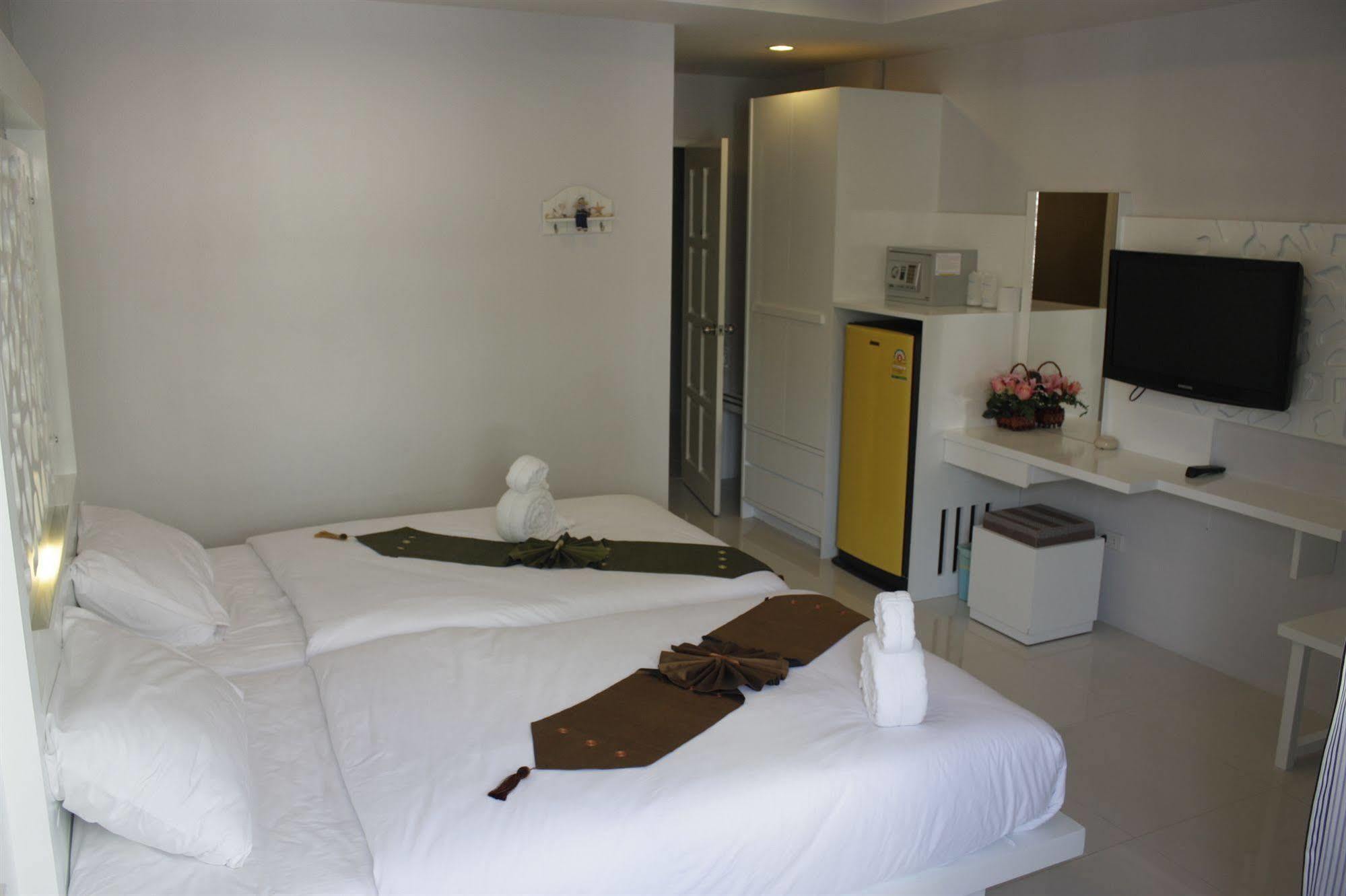 The Silk Hill Hotel Patong Ngoại thất bức ảnh