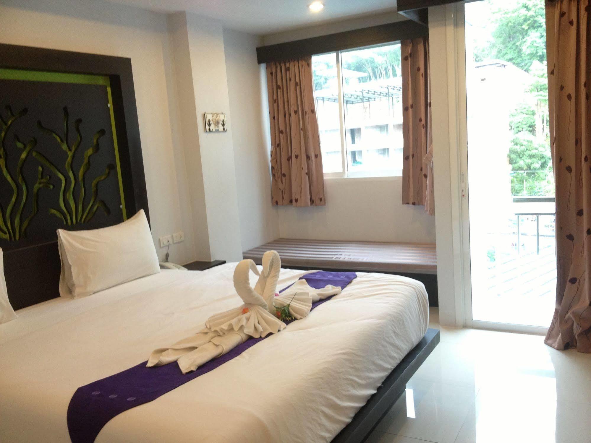 The Silk Hill Hotel Patong Ngoại thất bức ảnh